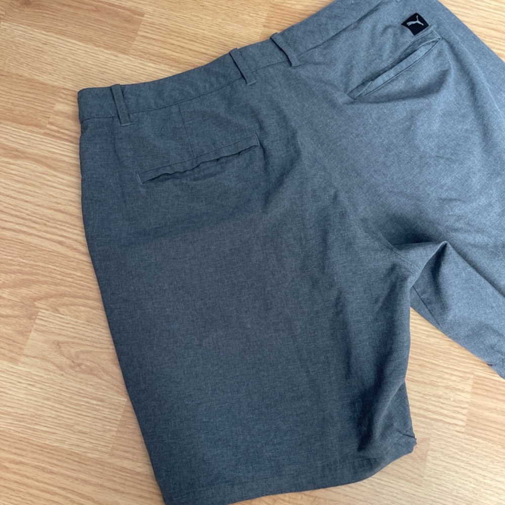 Men’s Puma Golf Heather Gray 8 Inch Inseam Dealer Shorts Waist Size 36 - Picture 9 of 9